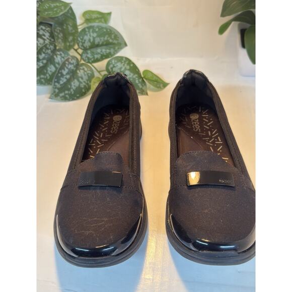 Bzees Women 6.5 Black Floral Print Diamond Cutout Heel Buckle Nugget Loafer shoe - Picture 2 of 6